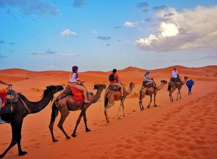 Merzouga Luxury Camp エクステリア 写真